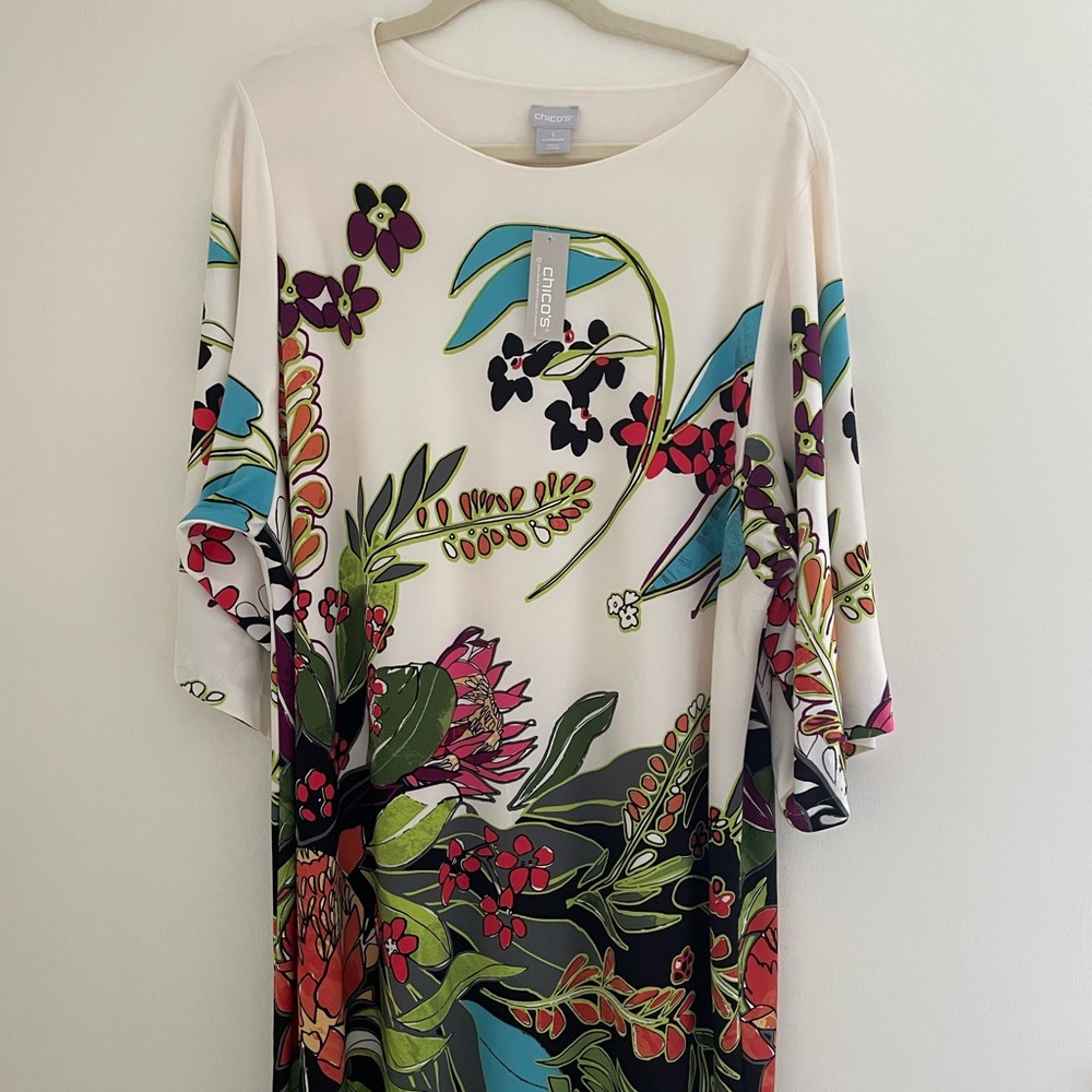 Chicos dress, size 3, XL, vibrant print, slimming, kimono sleeves